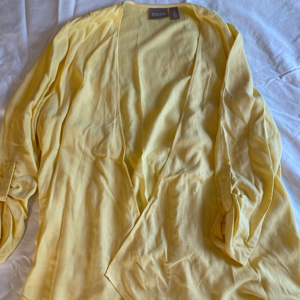 NWOT Chico’s Yellow Light Summer Cardigan